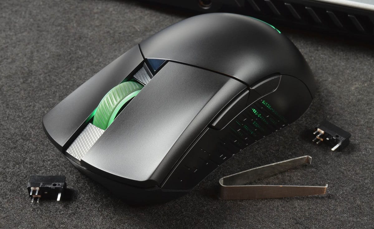 Как заменить переключатели игровой мыши ASUS ROG Gladius III