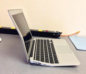 Выпрямление вмятин на Macbook
