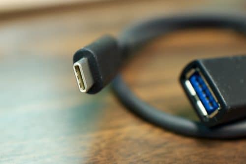 %d0%bf%d0%be%d0%bb%d0%bd%d1%8b%d0%b9-%d0%ba%d0%be%d1%88%d0%bc%d0%b0%d1%80-usb-c-%d0%b8-thunderbolt-3